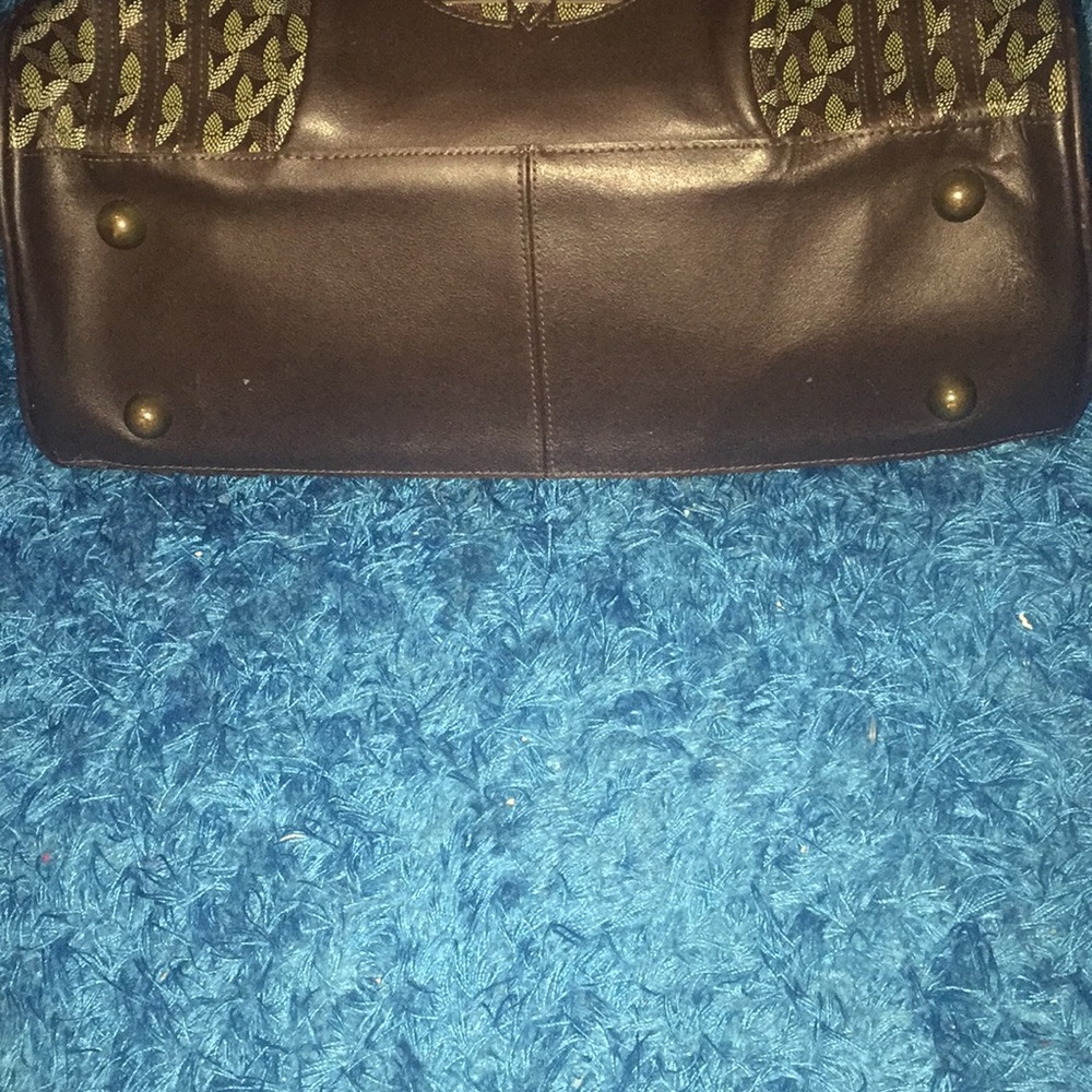 Authentic Adidas - Picture 5 of 8